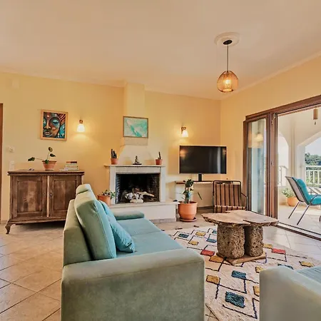 Anafoufou With Private Heatable Pool